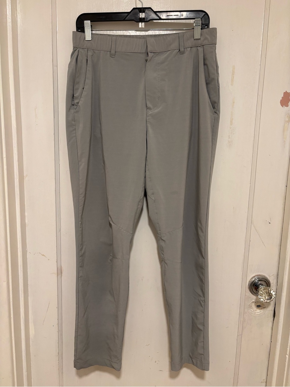 Fabletics Men's Light Gray Stretch Chinos
